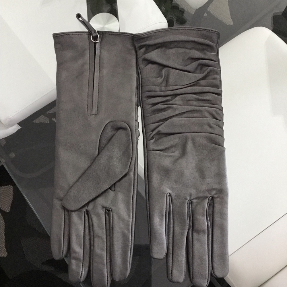 Gloves